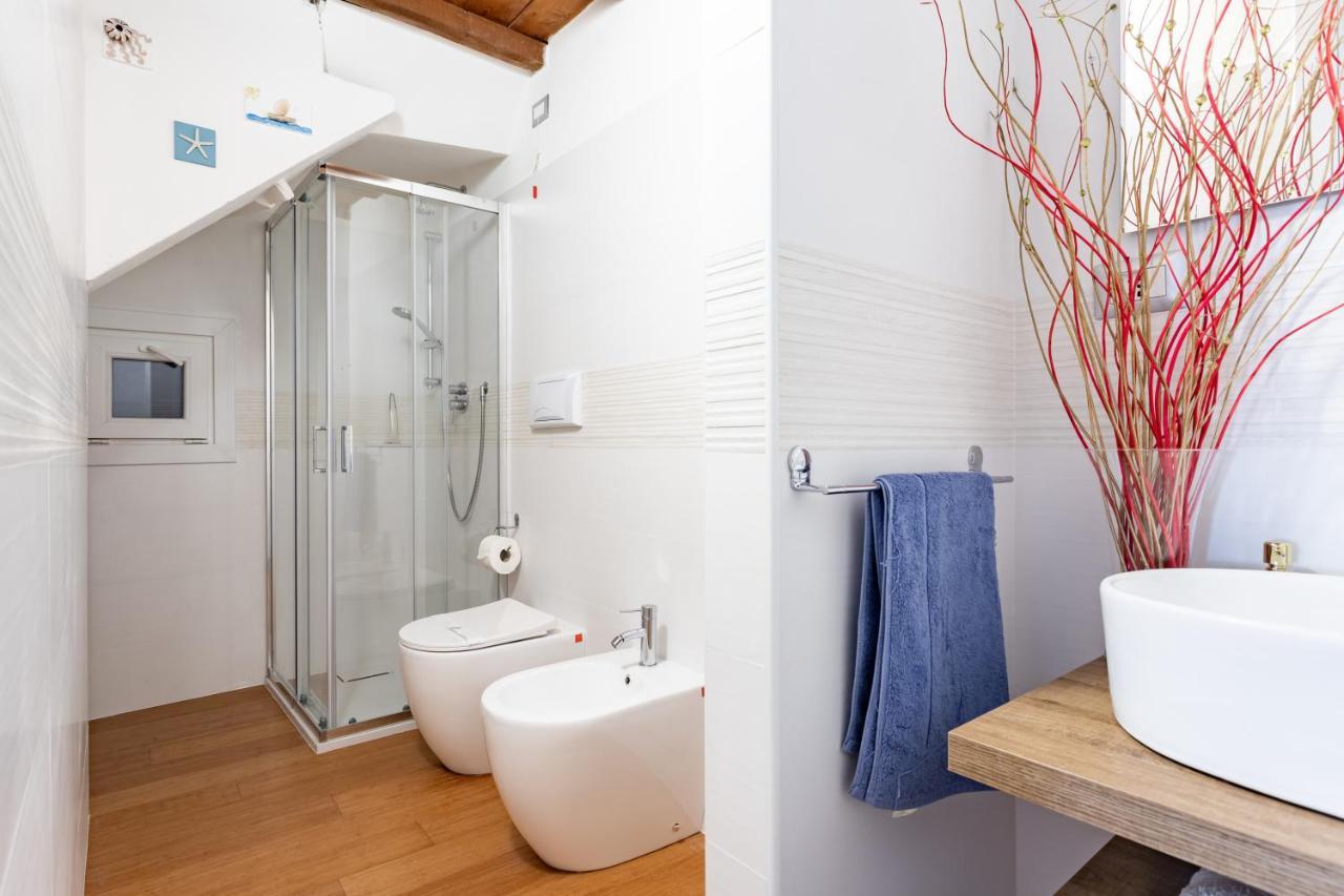 Sailing Apartment กาญารี ภายนอก รูปภาพ