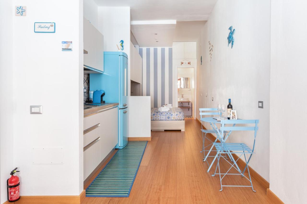 Sailing Apartment กาญารี ภายนอก รูปภาพ