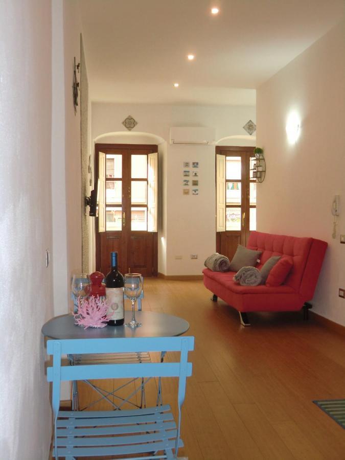 Sailing Apartment กาญารี ภายนอก รูปภาพ